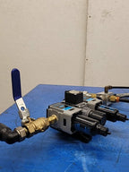 MAC 65A-SA1-DAAJ-1KD Solenoid Valve Manifold Wilkerson Pneumatic Filter Lot of 3