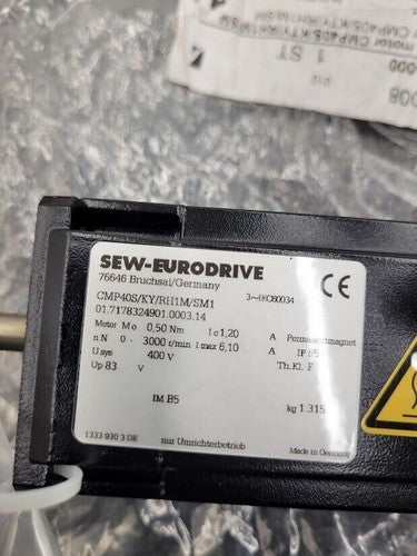 SEW CMP40S/KY/RH1M/SM1 CMP40SKYRH1MSM1 400V 3000RPM Servo Motor 0.5Nm IP65