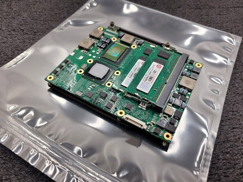 Kontron 38014-8192-16-1AD2 COM Express COMe CHR6L111 Computer On Board 8GB DDR3