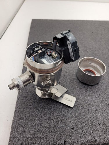 Endress & Hauser Cerabar M PMP51-8CH64/0 Pressure Sensor Transmitter Unit B