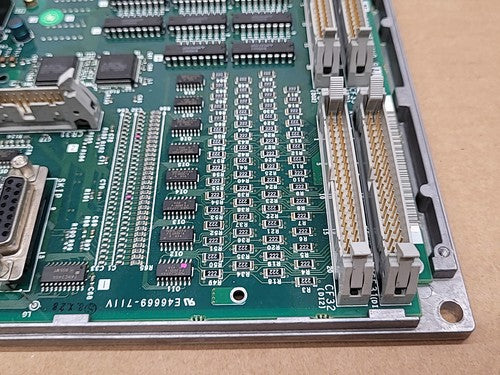 Mitsubishi BN634A864G51 HR327B Circuit Control Board I/O Card FCU6-DX221
