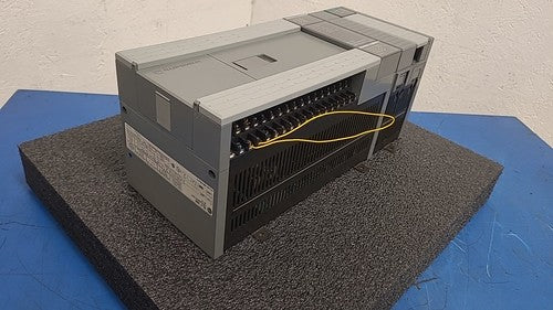 Allen Bradley SLC 500 1747-L30C PLC Processor Unit & 1746-A2 Expansion Rack