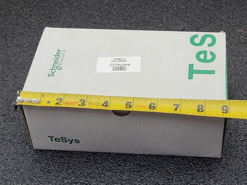 SCHNEIDER ELECTRIC DF223NC 4 FUSE HOLDER 22x58mm Fuses DIN Rail Mount