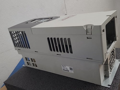 Allen Bradley PowerFlex 755 VFD AC Drive 20G11ND027AA0NNNN Frame 3 Series A 15HP