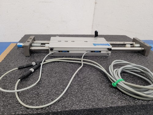 Festo DPZ-25-100-P-A 32705 Pneumatic Linear Air Cylinder Actuator w/ Sensors