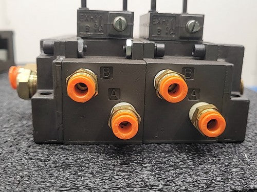 Numatics FlexiBlok Pneumatic 4 Valve Air Solenoid Manifold Block Assembly