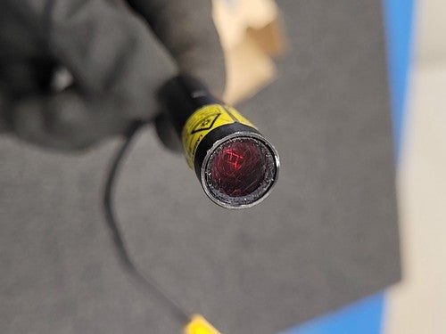 Banner M126E2LDQ 53801 Laser Sensor Class 2 Emitter Photoelectric Barrel