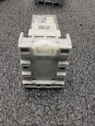 Allen Bradley 700-HA32A1 Relay 120V AC DPDT 10A with Sockets Lot of 9