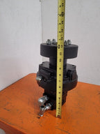 White Drive Products HB Hydraulic Wheel Drive Motor With Holding Brake Unit B