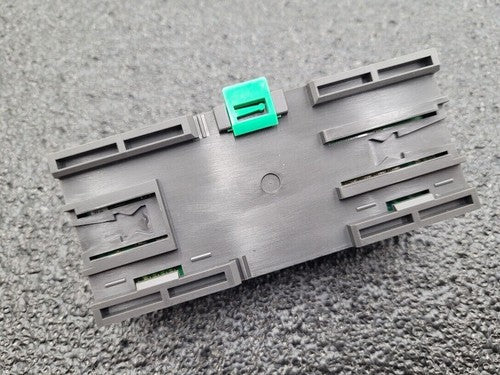 MSystem HV1HL2B-YYYY-R 24VDC I/O Module DIN Rail Working Pull