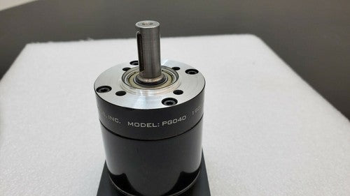 APEX DYNAMICS PG040 - 004 Planetary Servo Inline Gearbox Gear Reducer 4:1 NEW