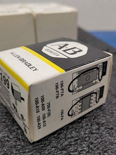 Lot  Allen Bradley Bulletin 199 Surge Suppressor Lot 199-FSMA1 B and 199-GSMA1 A