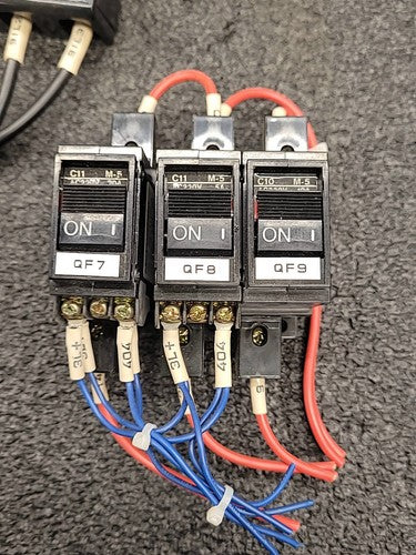 Mitsubishi NF30-CS Circuit Breaker Lot 220V AC w/ CP-C BAC102105 Breaker