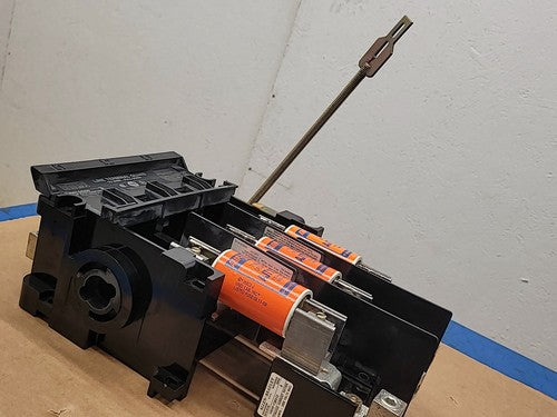Allen Bradley 1494V-DS200 Ser B Fused Disconnect Switch 3 Pole 3PH 200A 600VAC