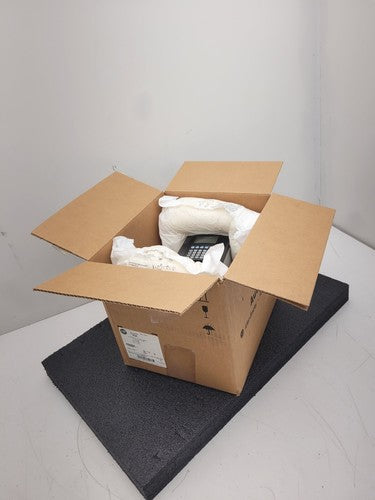 20AD3P4A3AYNNNC1 Allen bradley powerflex 70/3phase ac ,2hp,1.5kw,480VAC.