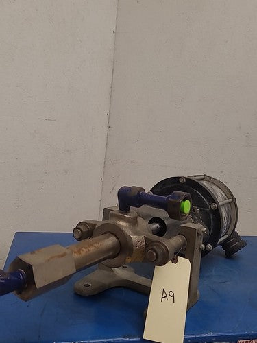 Speeflo Commander 742-140A High Pressure Air Operated Grease Pump Pneumatic A9