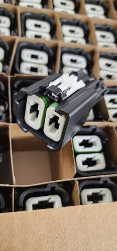 Aptiv Delphi Automotive Power Connector 2 Way POWERPACK LV1000 Case of 192