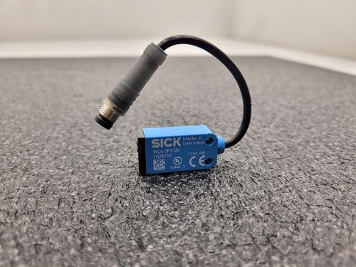 SICK WL4-3F3130 Photoelectric Retro-Reflective Sensor Autocollimation 1028153