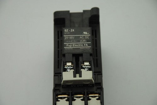 FUJI ELECTRIC SC-E02/G Contactor SZ-A11/T Contact Block 24VDC Coil 240V 2.2kW
