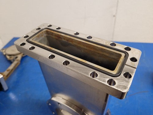MDC LGV-4000V-P-0107H 4" Pneumatic High Vacuum Gate Valve Unit C