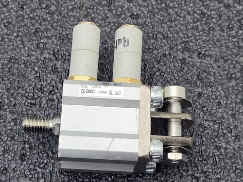 Lot of 15 SMC CQ2D20-15DM-W / CQ2D2015DMW Push Pull Pnuematic Compact Cylinder