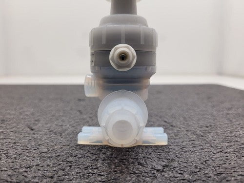 SMC LVQ40-Z13N-6 High Purity Pneumatic Diaphragm Valve 80PSI 1/2" Flare PFA