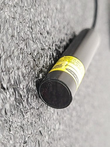 Banner Engineering M126E2LDQ Laser Emitter Sensor Photoelectric Class 2