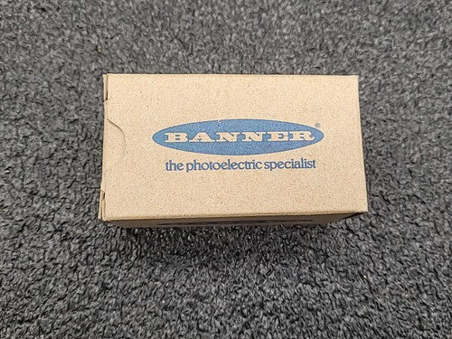 Banner M126E2LDQ 53801 Laser Sensor Class 2 Emitter Photoelectric Barrel