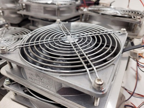 Lot of 46x Orix DC Brushless MDS1225-24M-F28 24VDC Fan 24VDC 0.34A 3000RPM