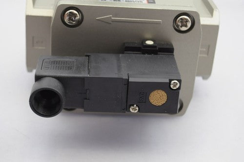 SMC NAV5000-N06-DZ Soft Start Valve With Pressure Gauge NEW