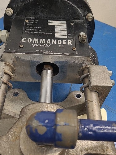 Speeflo Commander 742-140A High Pressure Air Operated Grease Pump Pneumatic A9