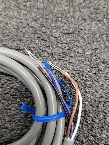 Banner T18SP6FF50 32470 EZ-Beam Photoelectric Sensor Fixed Field PNP 50mm Wired