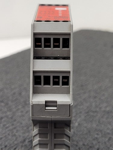 OMRON STI G9SB-301-B Safety Relay Unit 24VDC 24VAC