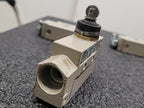 Omron ZE-Q22-2S Industrial Limit Switches 15A Roller Plunger Lot of 6