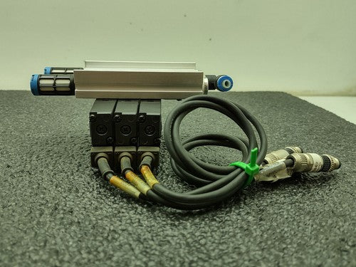 Lot of 2x SMC VZ3123-5MOZ-M5-Q and  2x VZ3123-5MOZ-M5 Pneumatic Valve Blocks