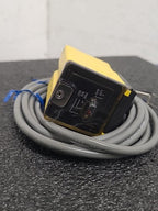 Banner Q45BB6F Fiber Optic Amplifier Sensor 10 to 30V DC Photoelectric
