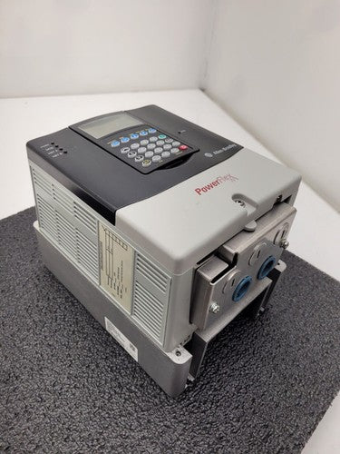 Allen Bradley 20AD5P0A0AYNNRNN /A PowerFlex 70 480V 3HP AC VFD Motor Drive