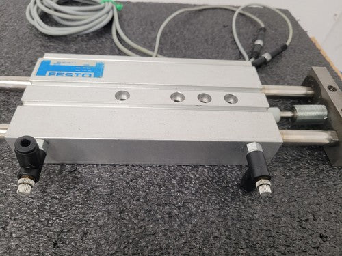 Festo DPZ-25-100-P-A 32705 Pneumatic Linear Air Cylinder Actuator w/ Sensors