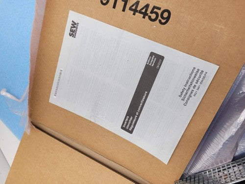 SEW Eurodrive MDX61B0008-5A3-4-OT MOVIDRIVE Servo Drive New Old Stock from 2016