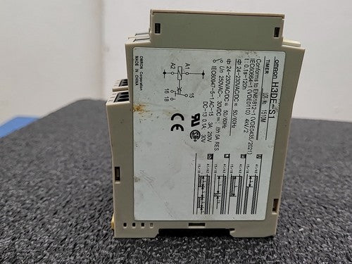 Omron H3DE-S1 Timer Relay Multi Function Time Delay 24-230VAC/DC SPDT Lot of 2