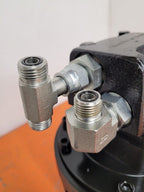 White Drive Products HB Hydraulic Wheel Drive Motor With Holding Brake Unit B