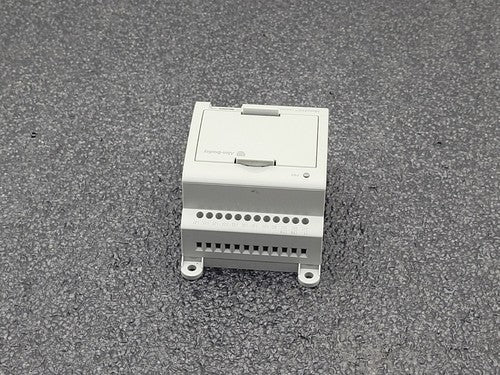 Allen-Bradley 2080-LC10-12AWA Micro810 12 l/O Smart Relay Controller PLC