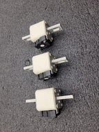 Lot of 3x Eaton Bussman High Speed Fuse-Link Fuse 170M3672 Relay 550A 690-700V