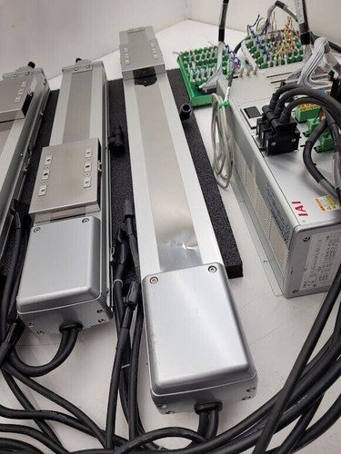 IAI Corporation XSEL-P-3-601B-601B-601B 3 Axis Servo Drive w/ 3 Linear Actuator