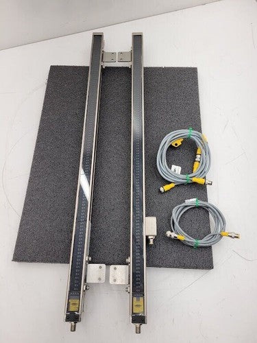Banner EZ-Screen SLSR14-750NQ8 SLSE14-750NQ8 ESD Series 750mm Area 24VDC Lot A