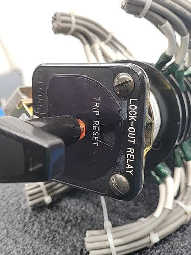 Electroswitch Lock Out Relay 9 Stack 125VDC Rotary Switch 7808D Series 24 LOR