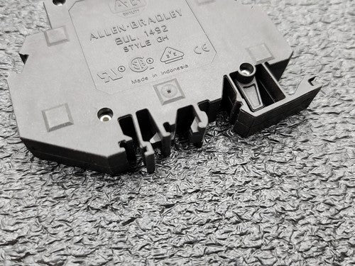 2x New Allen Bradley 1492-GH010 Supplementary Protector Ser B 1A Circuit Breaker