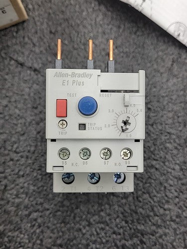 Allen Bradley 193-EECB E1 Plus Overload Relay Ser C Adjustable Current 1.0-5.0A