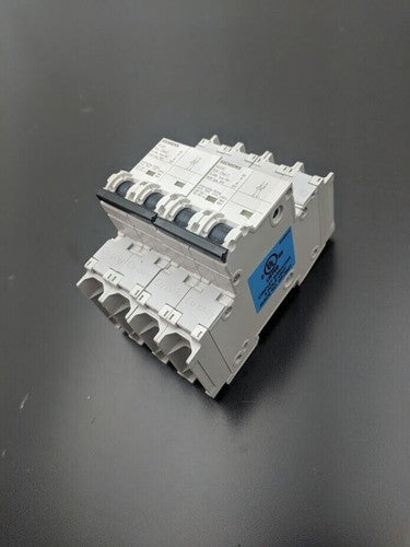 Lot of 2 Siemens 5SJ42, 2-Pole 10A 125VDC 240 VAC Circuit Breakers