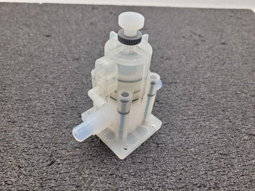 AMAT Furon High Purity Valve 1106127 CDV2-F88 NC 1/2" Pneumatically Actuated